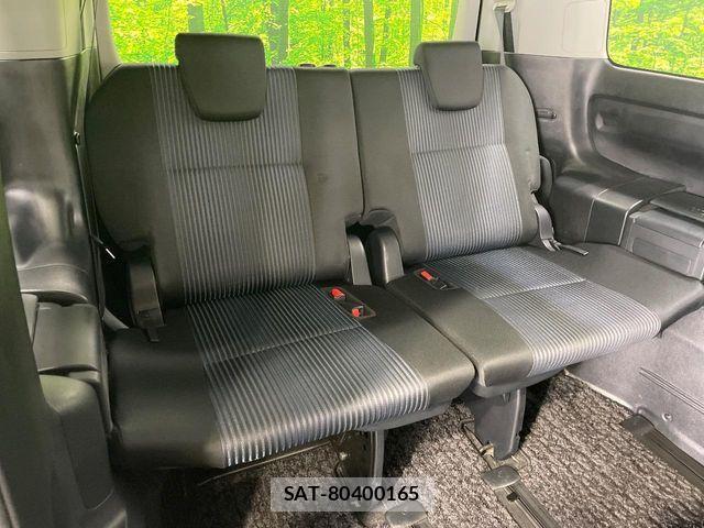 Toyota VOXY 2015-06 7226882-10