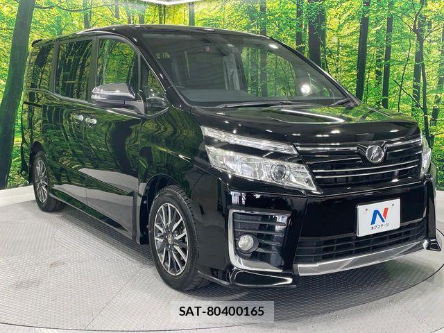 Toyota VOXY 2015-06 7226882-17