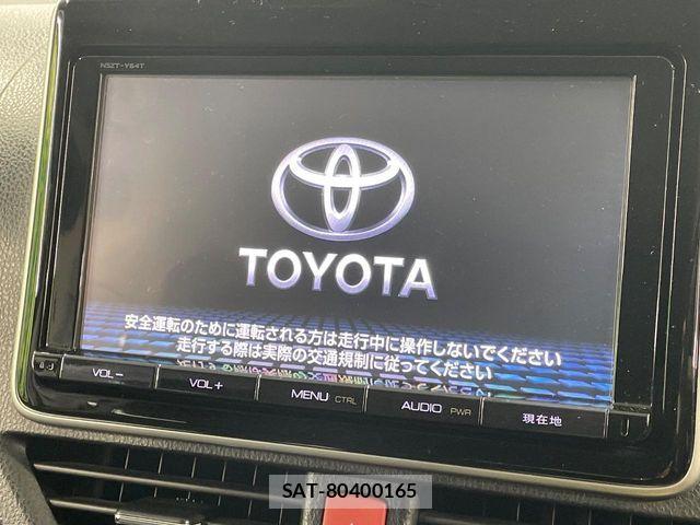 Toyota VOXY 2015-06 7226882-4