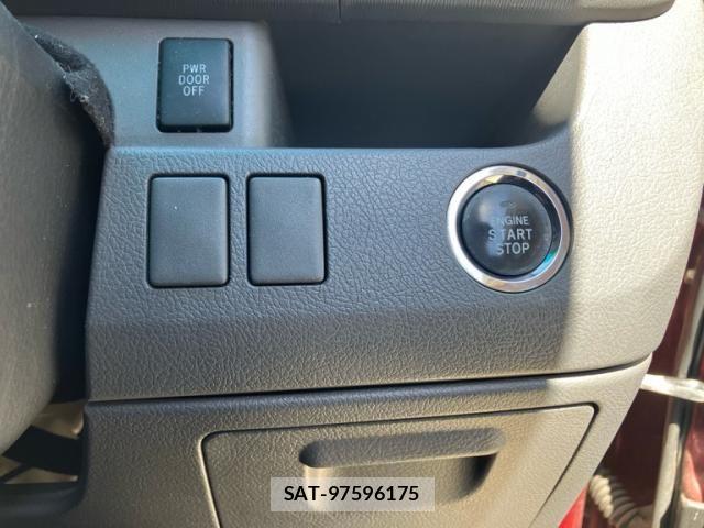 Toyota VOXY 2008-04 7226840-13
