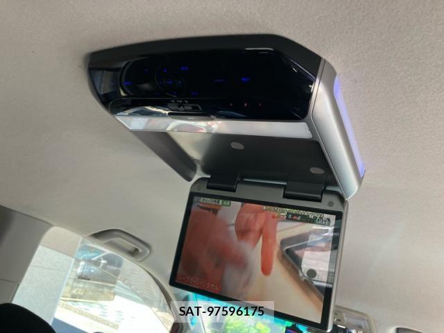 Toyota VOXY 2008-04 7226840-18