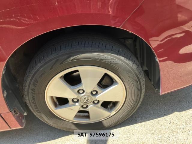 Toyota VOXY 2008-04 7226840-4