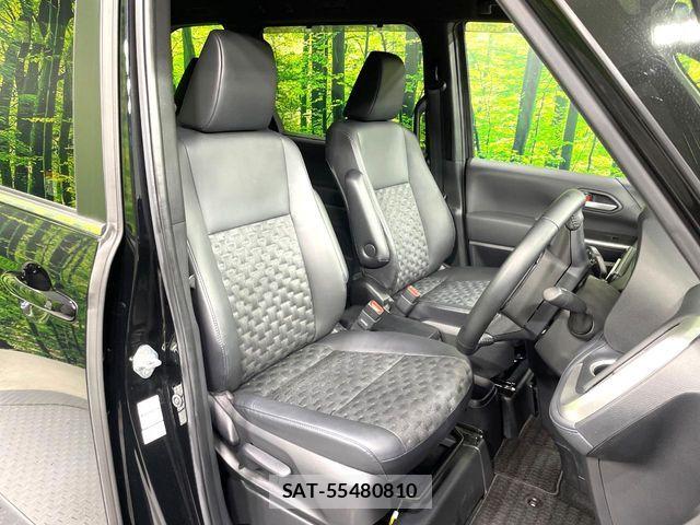 Toyota VOXY 2023-12 7226992-9
