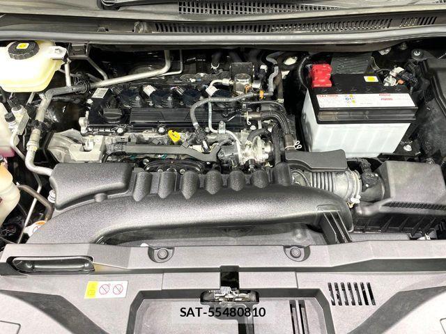 Toyota VOXY 2023-12 7226992-18