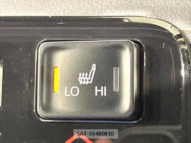 Toyota VOXY 2023-12 7226992-6