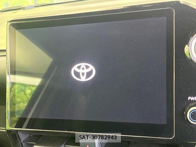 Toyota VOXY 2023-07 7226981-3