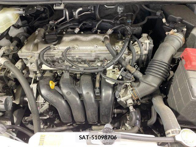 Toyota VOXY 2014-11 7226877-17