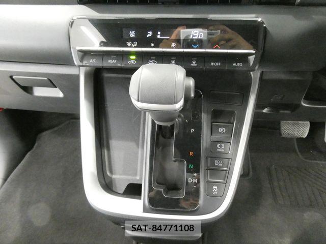 Toyota VOXY 2023-04 7226984-25