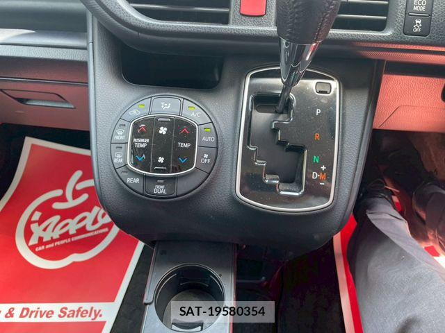 Toyota VOXY 2015-12 7217146-10