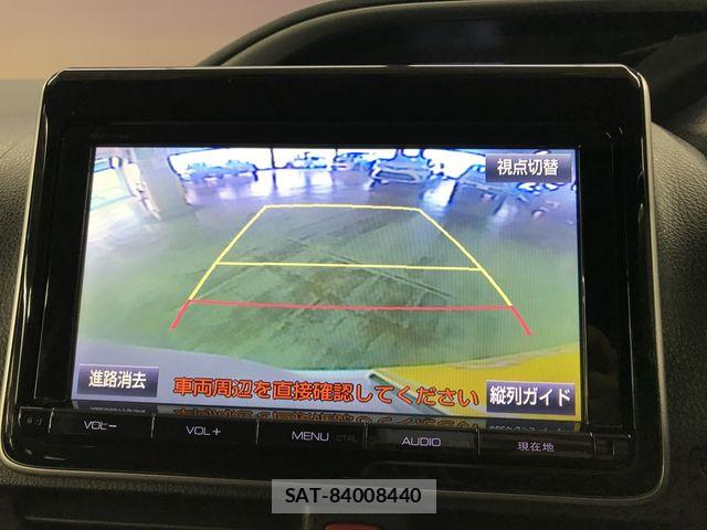 Toyota VOXY 2015-10 7226887-13