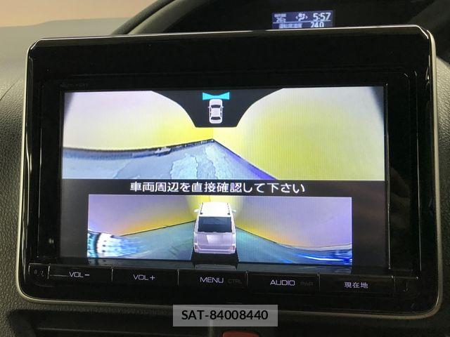 Toyota VOXY 2015-10 7226887-16