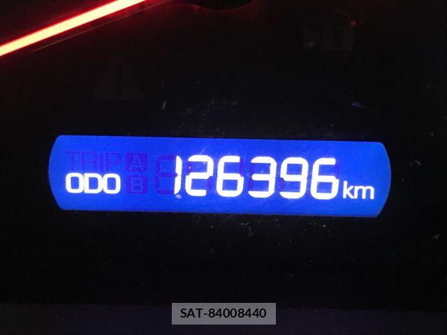 Toyota VOXY 2015-10 7226887-20