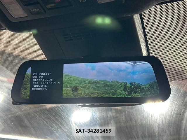 Toyota VOXY 2023-07 7226983-6
