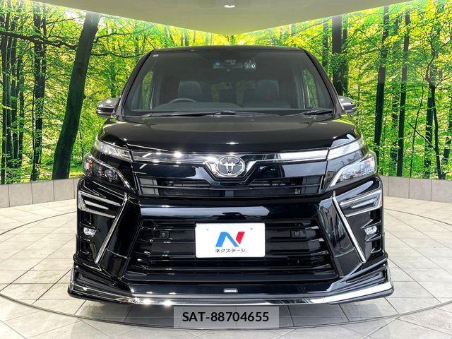 Toyota VOXY 2020-12 7226948-13