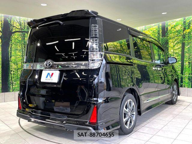 Toyota VOXY 2020-12 7226948-16