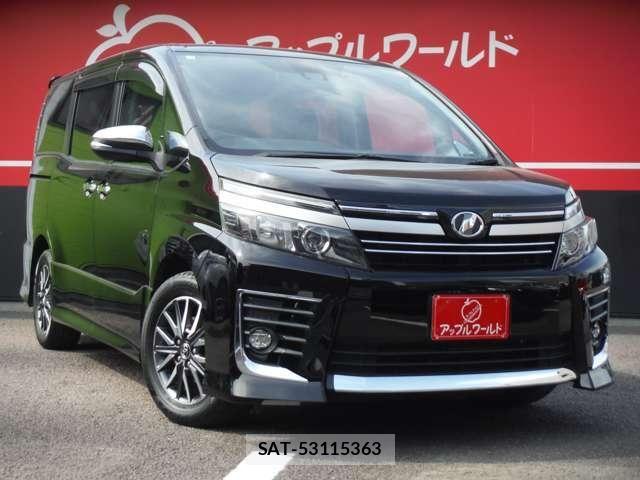 Toyota VOXY 2017-06 7226906-1