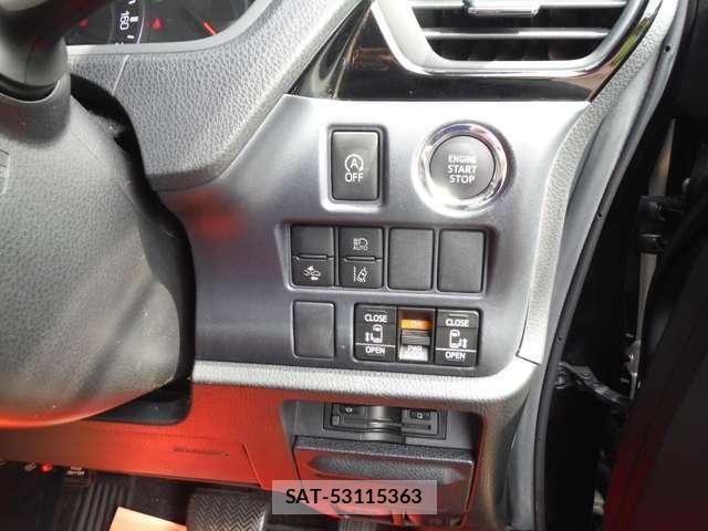 Toyota VOXY 2017-06 7226906-29