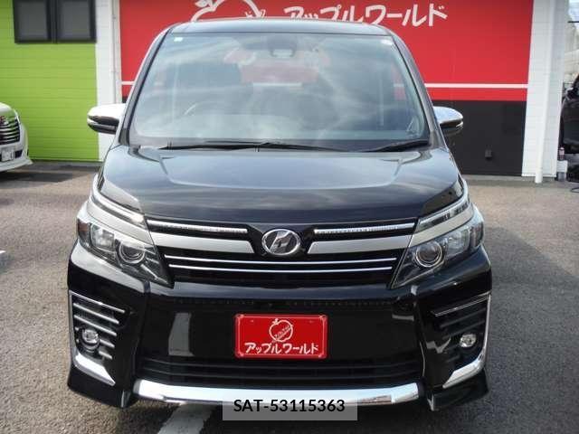Toyota VOXY 2017-06 7226906-3
