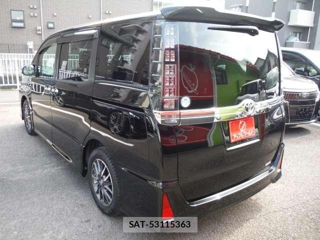 Toyota VOXY 2017-06 7226906-7