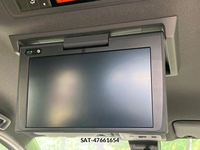Toyota VOXY 2021-09 7226963-4