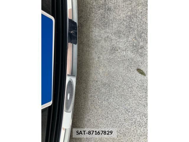 Toyota VOXY 2015-08 7226883-8