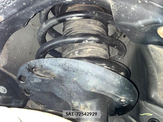Toyota VOXY 2020-08 7226944-19