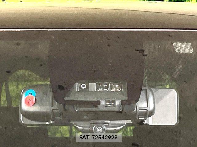 Toyota VOXY 2020-08 7226944-5