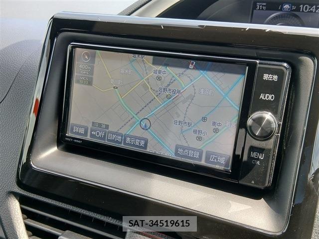 Toyota VOXY 2021-05 7215957-2