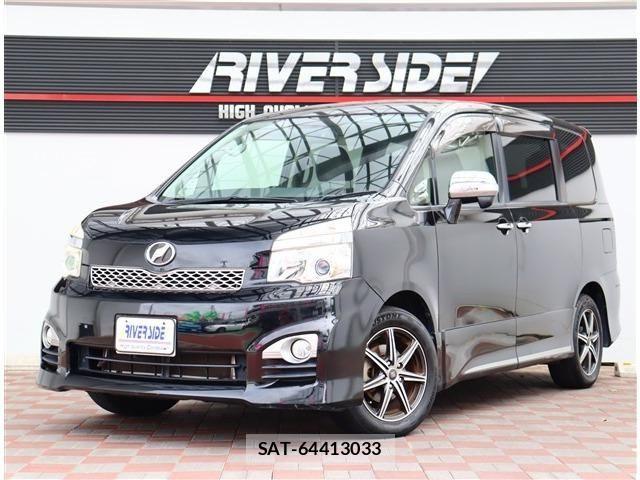 Toyota VOXY 2013-10 7226872-0