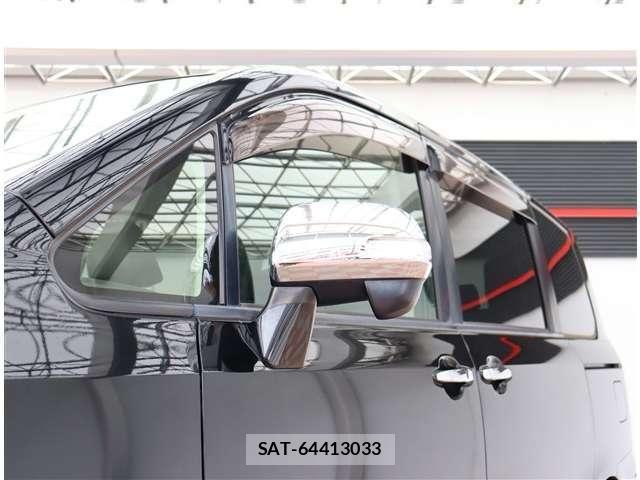 Toyota VOXY 2013-10 7226872-20