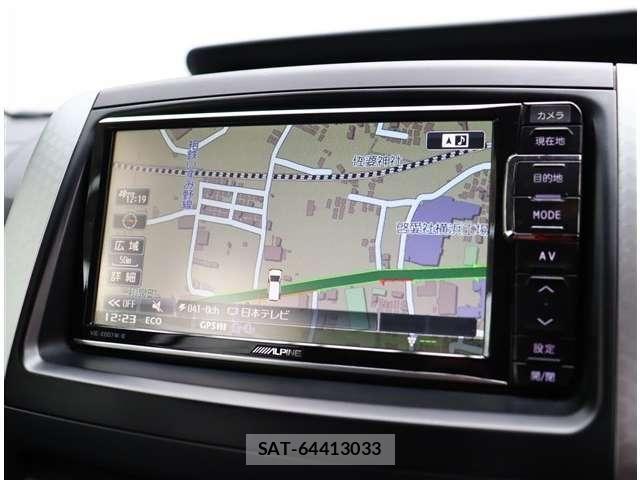 Toyota VOXY 2013-10 7226872-7
