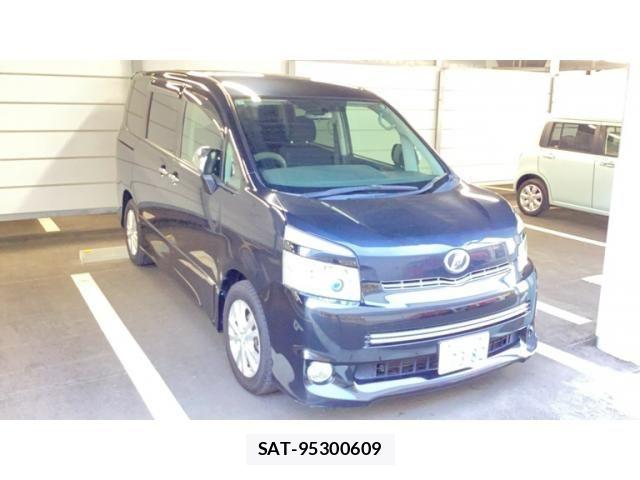 Toyota VOXY 2009-07 7226850-0