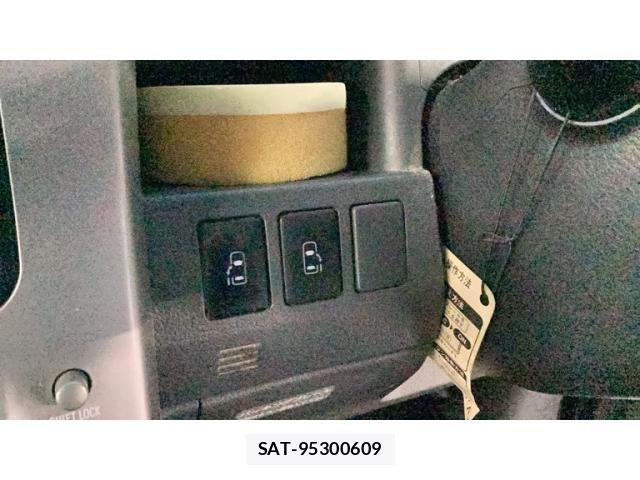 Toyota VOXY 2009-07 7226850-15