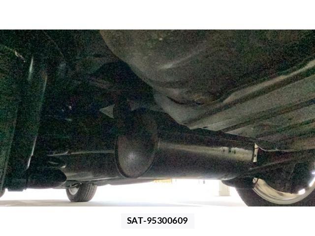 Toyota VOXY 2009-07 7226850-3