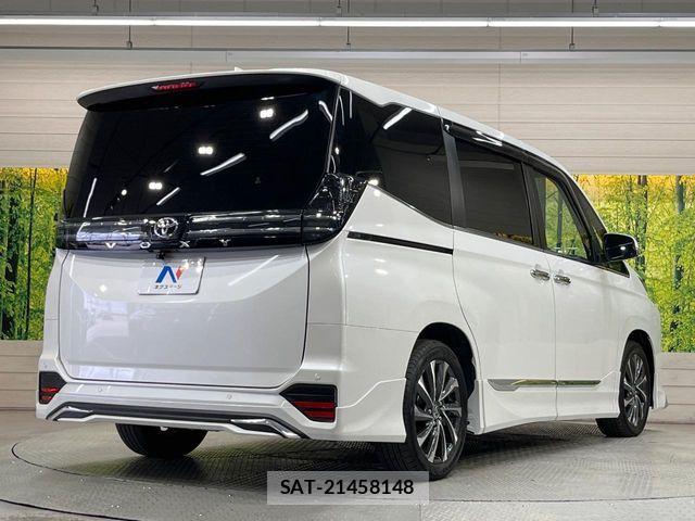 Toyota VOXY 2023-05 7226975-16
