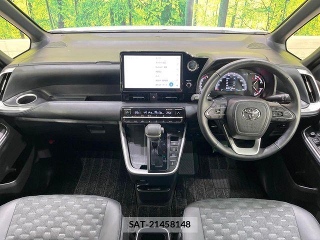 Toyota VOXY 2023-05 7226975-1