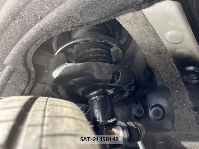 Toyota VOXY 2023-05 7226975-19