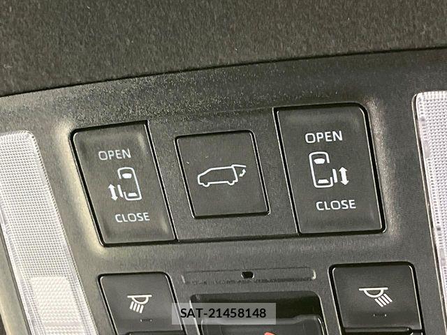 Toyota VOXY 2023-05 7226975-4