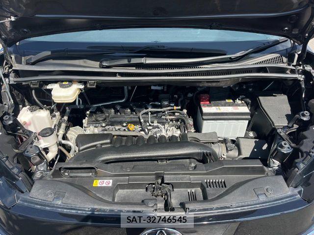 Toyota VOXY 2022-09 7226966-19