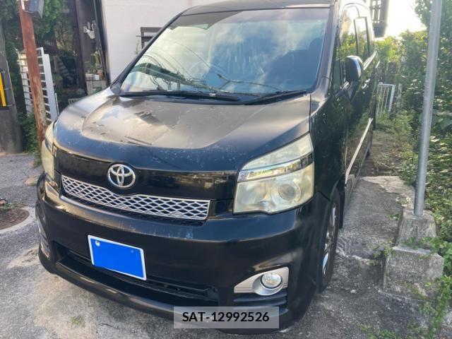Toyota VOXY 2013-04 7226867-0