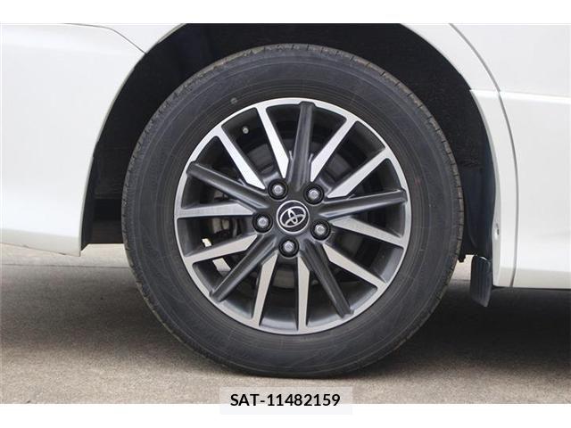 Toyota VOXY 2016-05 7226895-15