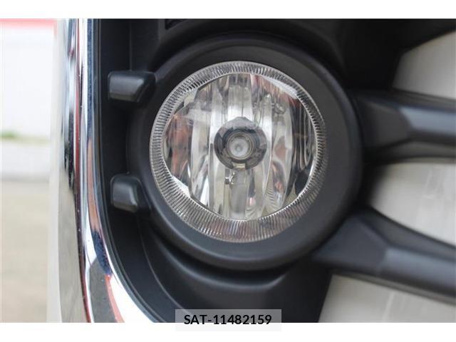 Toyota VOXY 2016-05 7226895-20