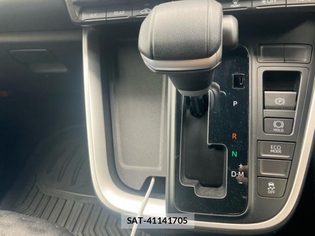 Toyota VOXY 2024-10 7226993-19