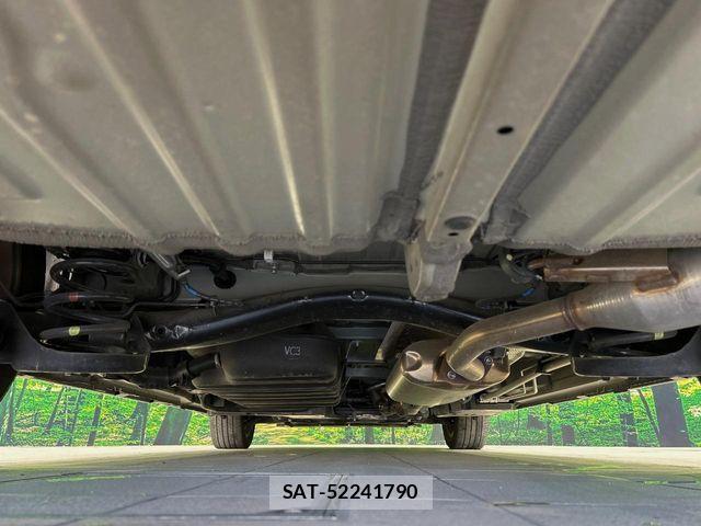 Toyota VOXY 2023-08 7226987-19