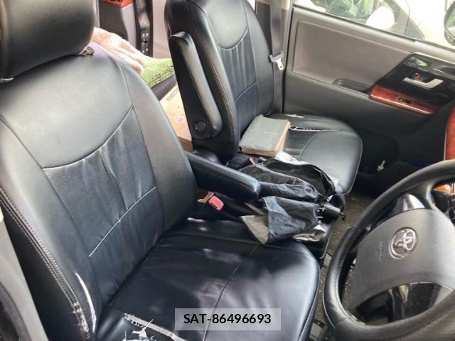 Toyota VOXY 2010-01 7226852-10