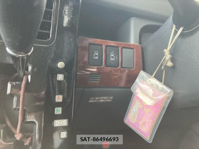 Toyota VOXY 2010-01 7226852-16