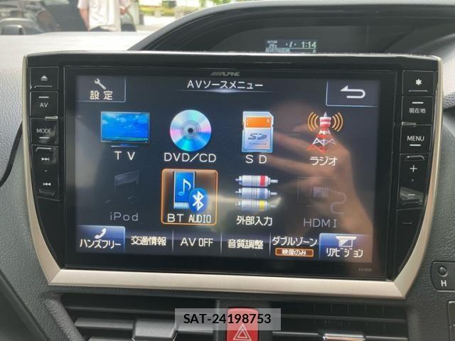 Toyota VOXY 2014-01 7226873-25