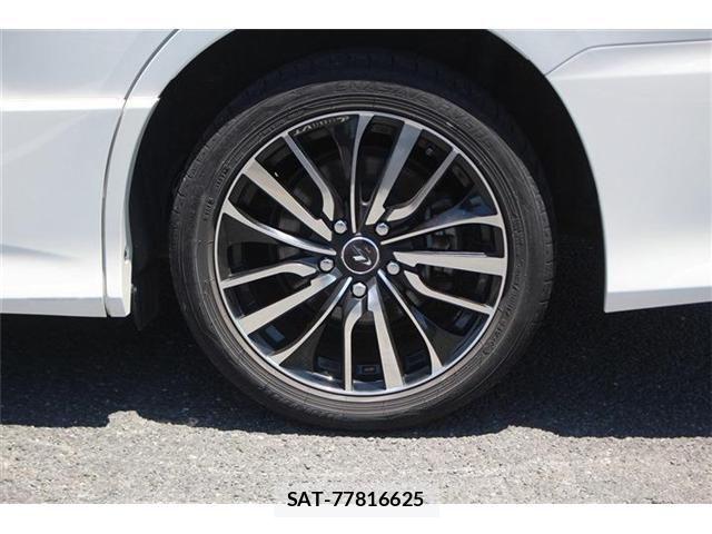 Toyota VOXY 2020-03 7226939-17