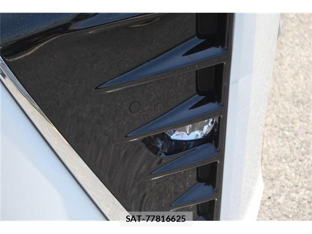 Toyota VOXY 2020-03 7226939-20