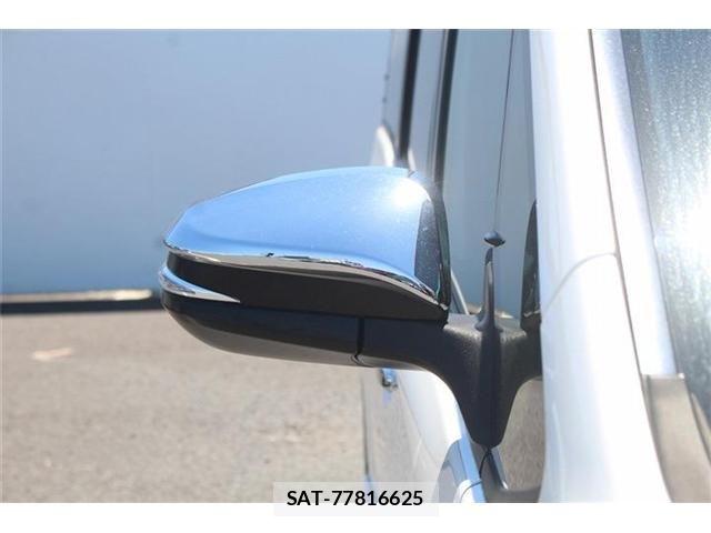 Toyota VOXY 2020-03 7226939-23